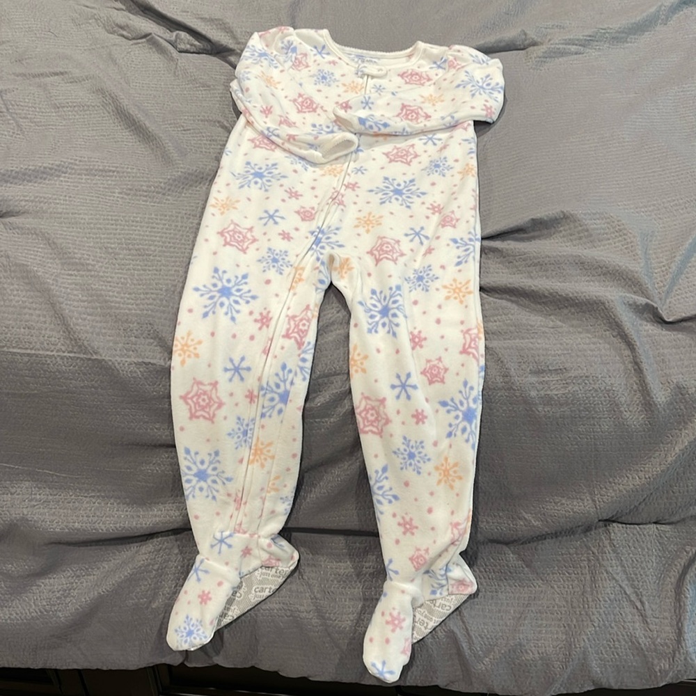 (NWTT)Carters Girl winter Fleece Foodie size 5T